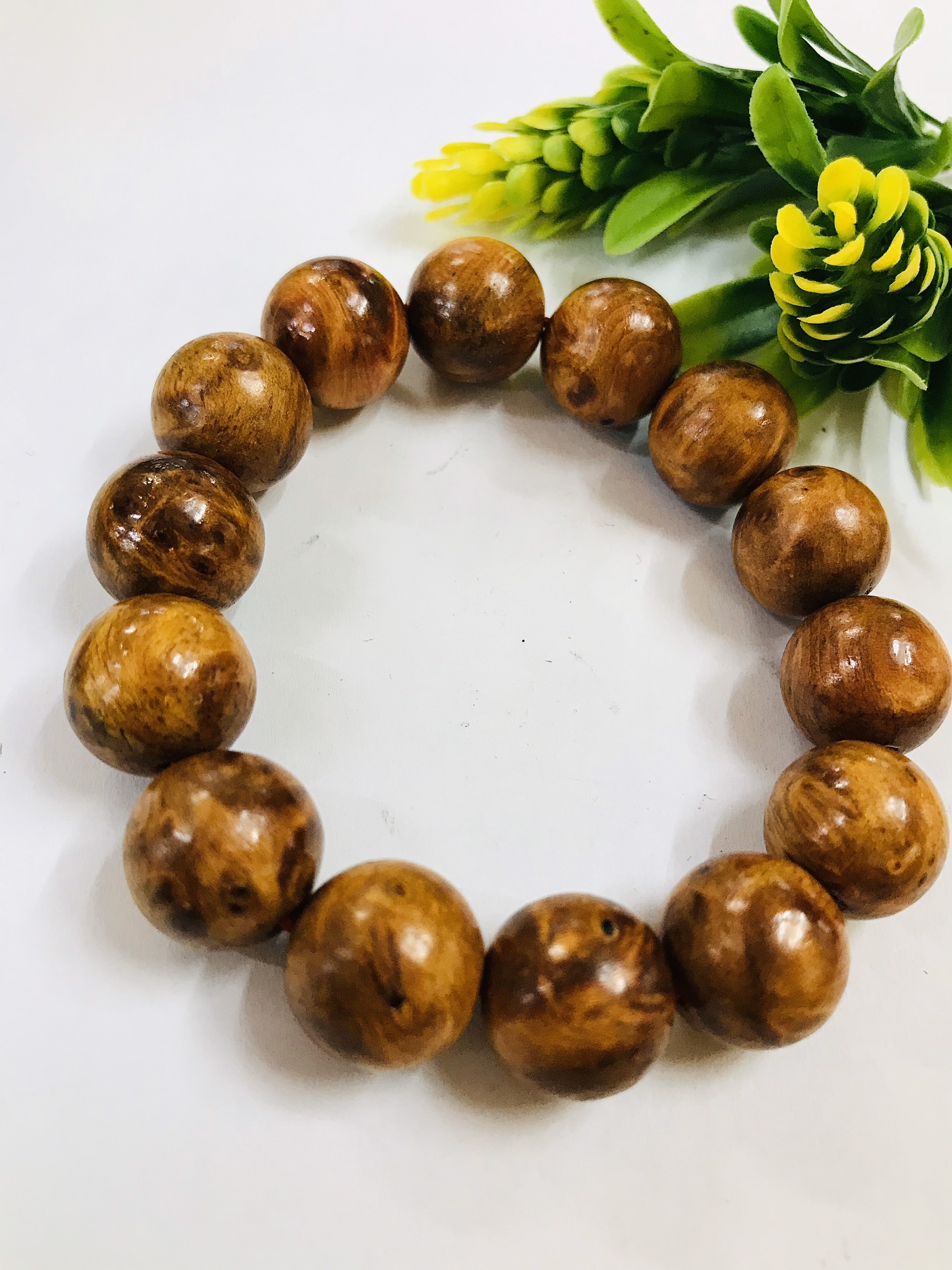 Chuỗi Huyết Long Nu 16li