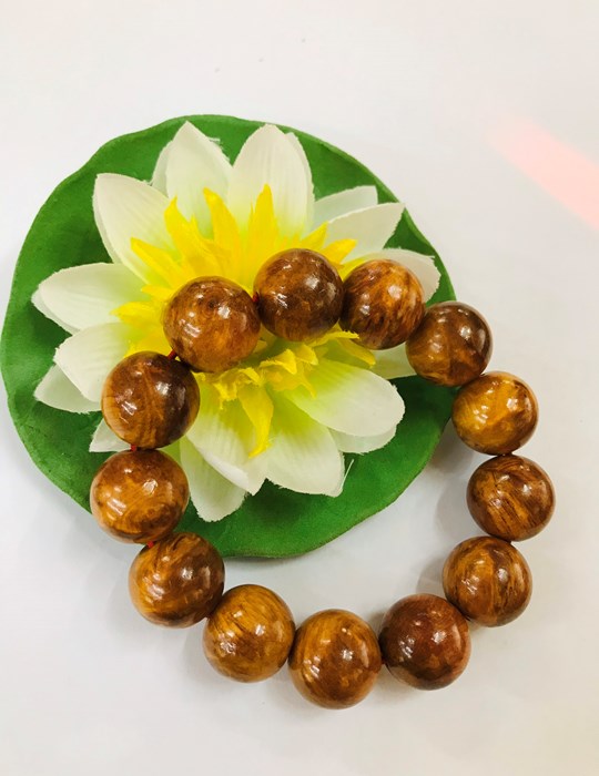Chuỗi Huyết Long Nu 18li