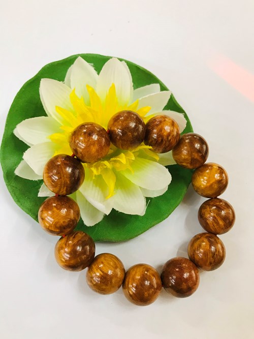 Chuỗi Huyết Long Nu 18li
