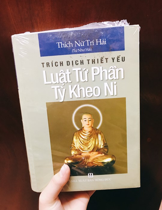 Luật Tứ Phần Tỳ Kheo Ni