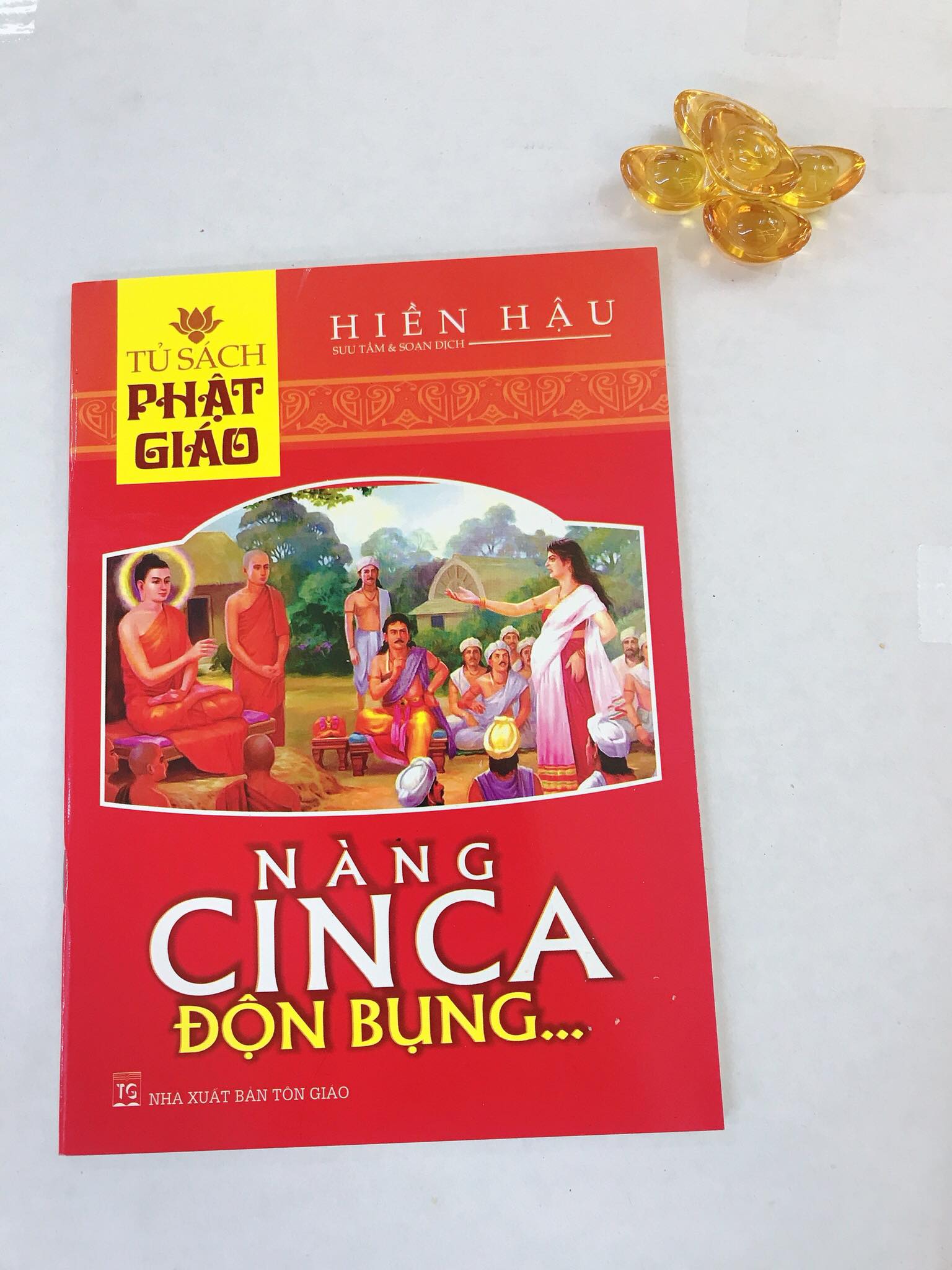 Nàng Cinca độn bụng..