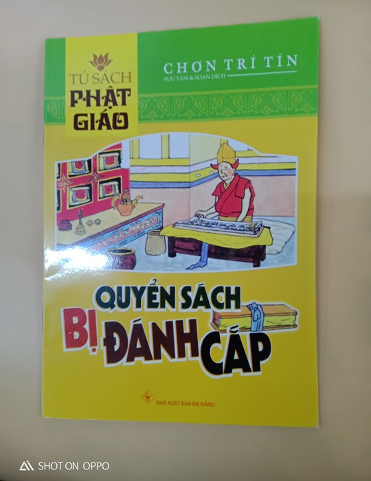 Quyển sách bị đánh cắp