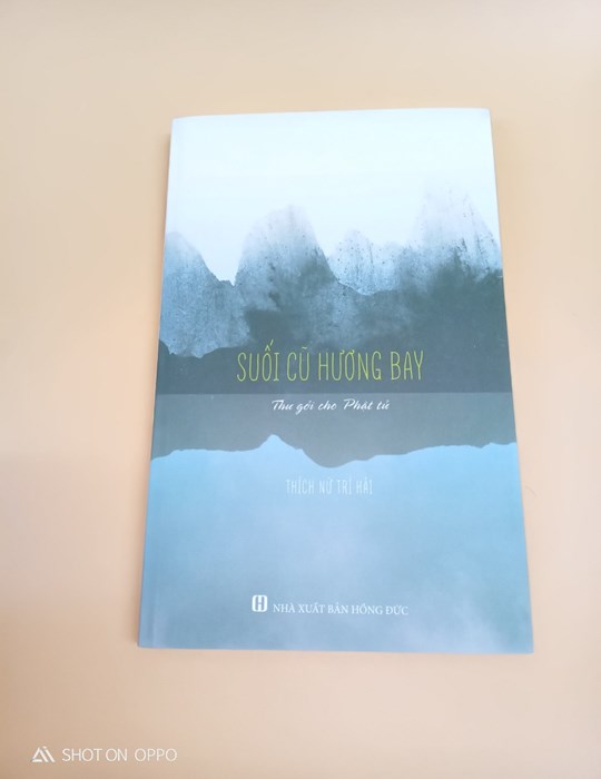 Suối cũ hương bay