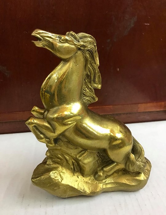 Tượng 12 con giáp vàng lớn