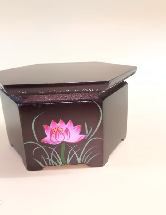 Đôn Gỗ Lục Giác đại 25cm